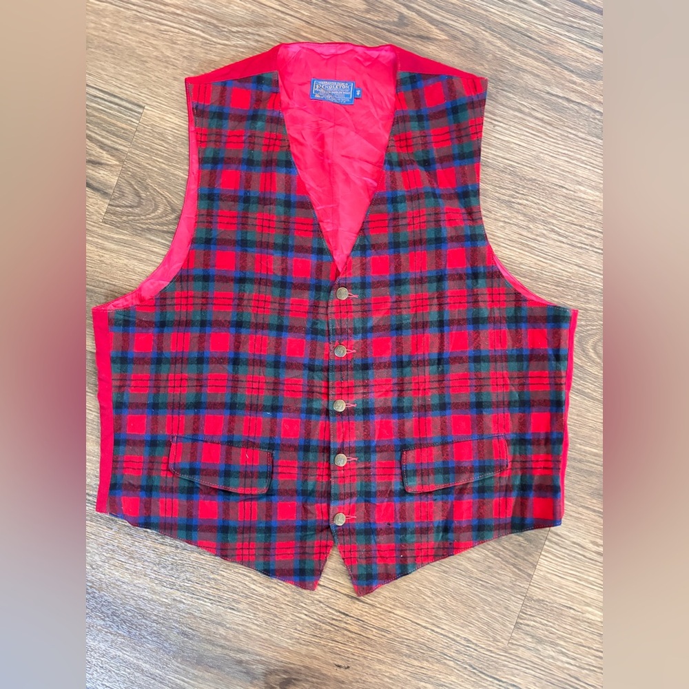 Pendleton Women's Red and Green Plaid Button Front Vest Waistcoat